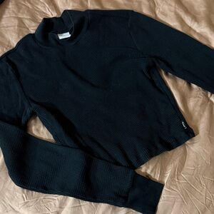 Aritzia Women's Black Ribbed Turtleneck Top